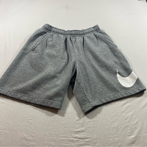Nike Sportswear Club Fleece Gray Athletic Shorts Graphic Elastic Drawstring Men - Picture 7 of 7